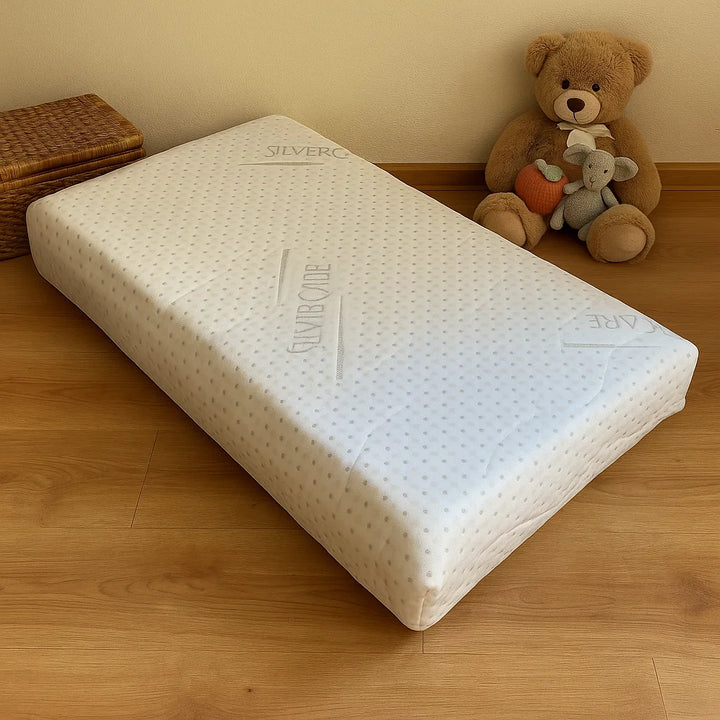 Rainy Удължител за бебешки матрак SnuzKot Silver 41х68х12 см.