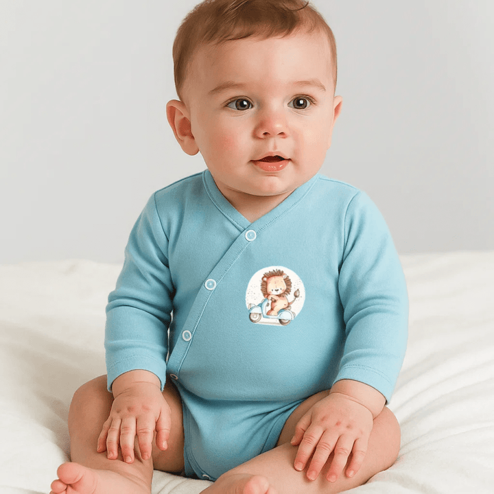 Rainy Бебешко боди Лъвче с мотор със странично закопчаване 48-74см.