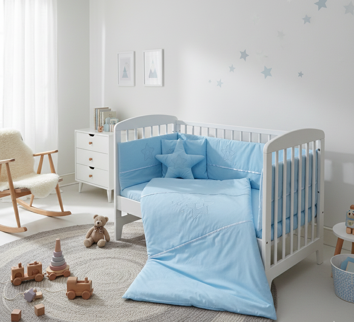 Rainy Бебешки спален комплект 7 части с обиколник 60х120 см. Звезда с мече