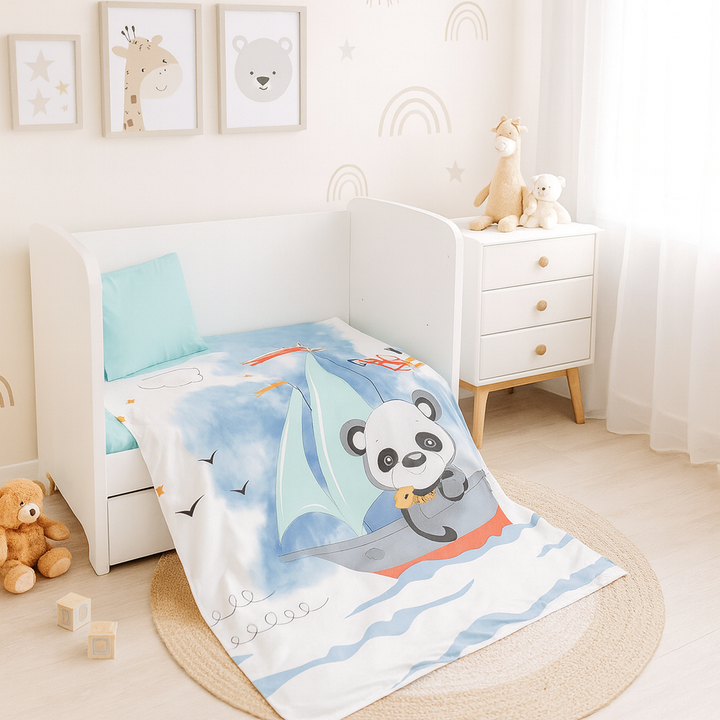 Rainy Бебешки спален комплект 3 части 60х120 см. Мече със сърф