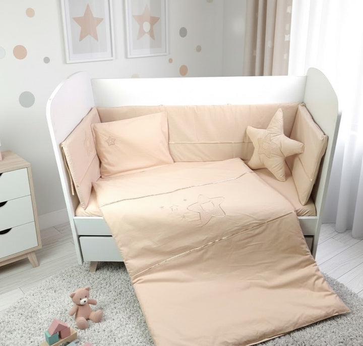 Rainy Бебешки спален комплект 7 части с обиколник 70х140 см. Звезда с мече бежов