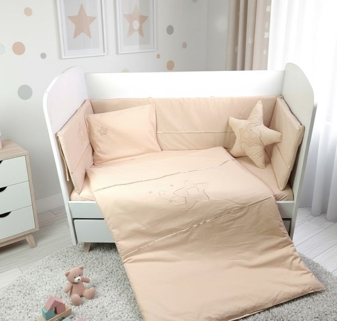 Rainy Бебешки спален комплект 7 части с обиколник 60х120 см. Звезда с мече бежов