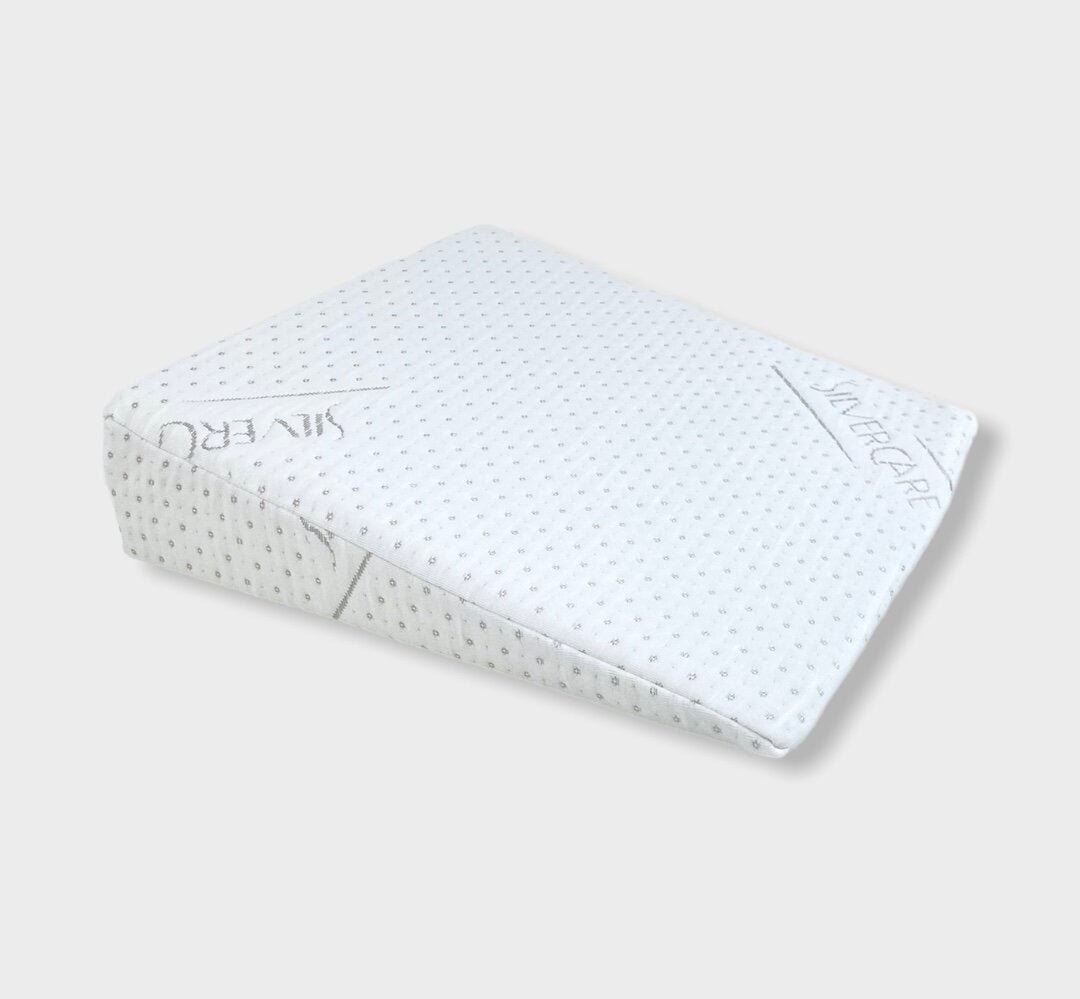 Rainy Бебешка антирефлуксна възглавница 60х39см Silver (сребърни нишки)
