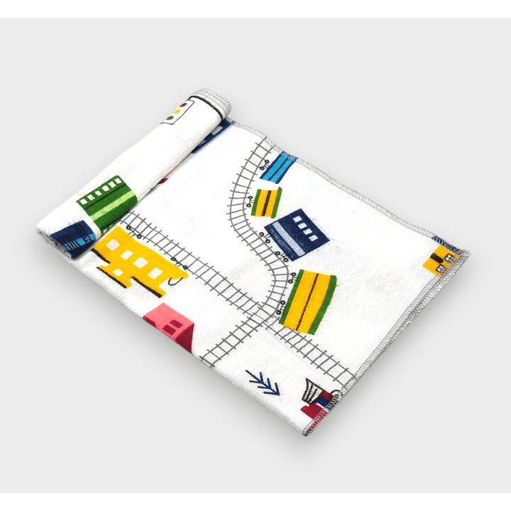 Rainy Бебешка пелена бархетна 80х35 см. Шарено влакче