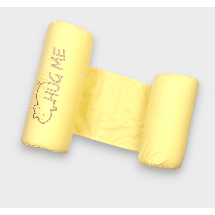 Rainy Бебешка възглавница против обръщане Hug me жълт