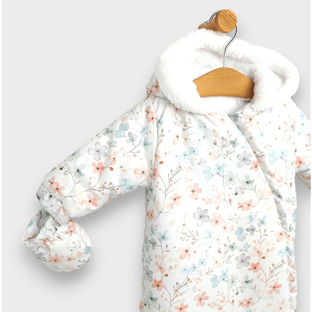 Rainy Бебешки космонавт Flowers 56 - 86 см. бял