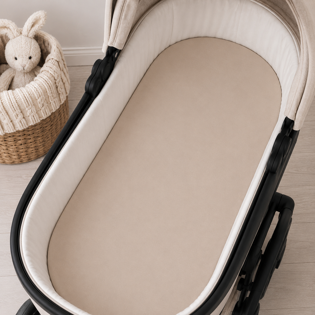 Rainy Бебешки трикотажен чаршаф за количка с ластик 55/95 см. лате