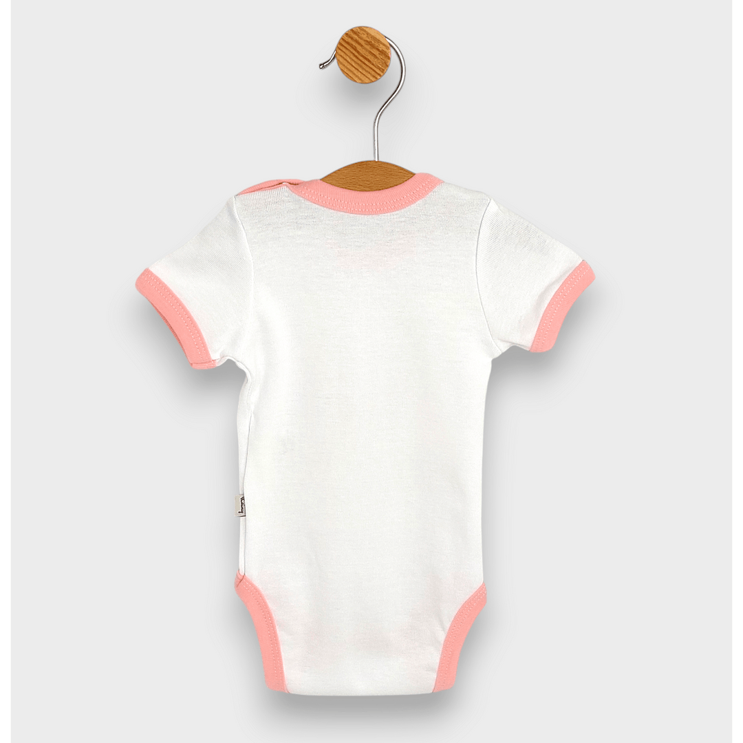 Rainy Бебешко боди с къс ръкав 48-86см. Ох, колко съм сладка