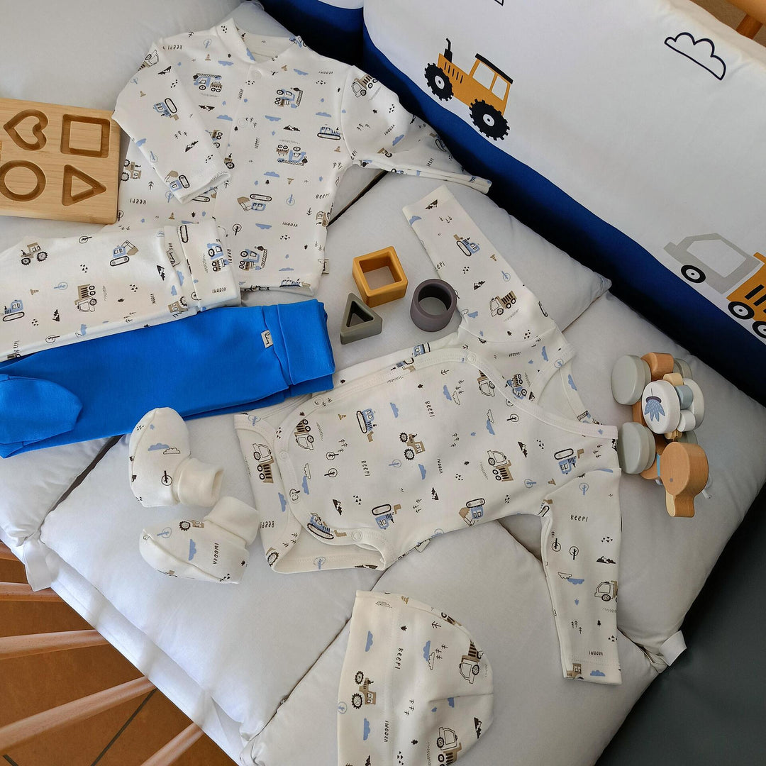 Rainy Бебешко боди със странично закопчаване 48 - 68см. Трактори