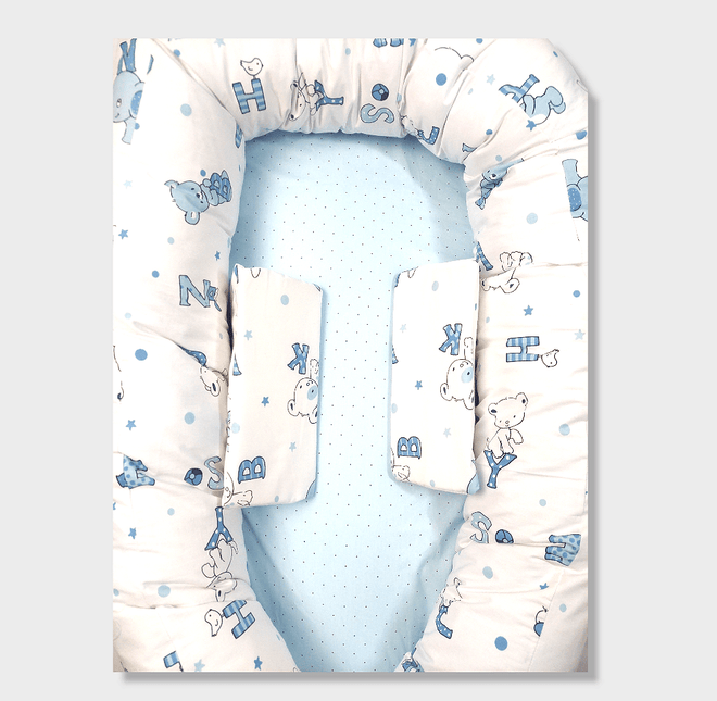 Rainy Бебешко гнездо с ограничители Мече с букви син