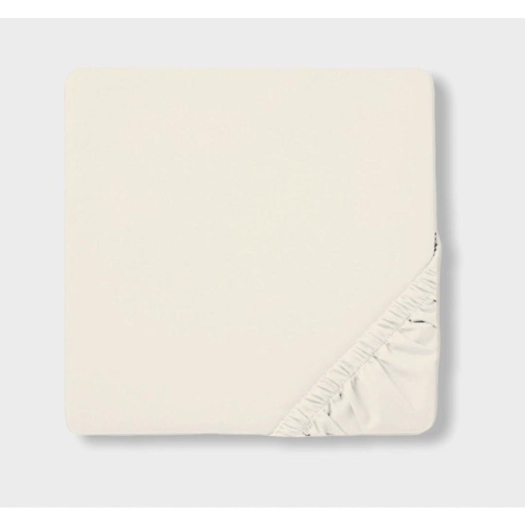 Rainy Комплект бебешки трикотажен чаршаф с ластик и капитониран протектор Лукс 70х140 см. екрю