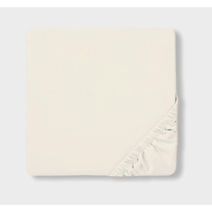 Rainy Комплект бебешки трикотажен чаршаф с ластик и капитониран протектор Лукс 70х140 см. екрю